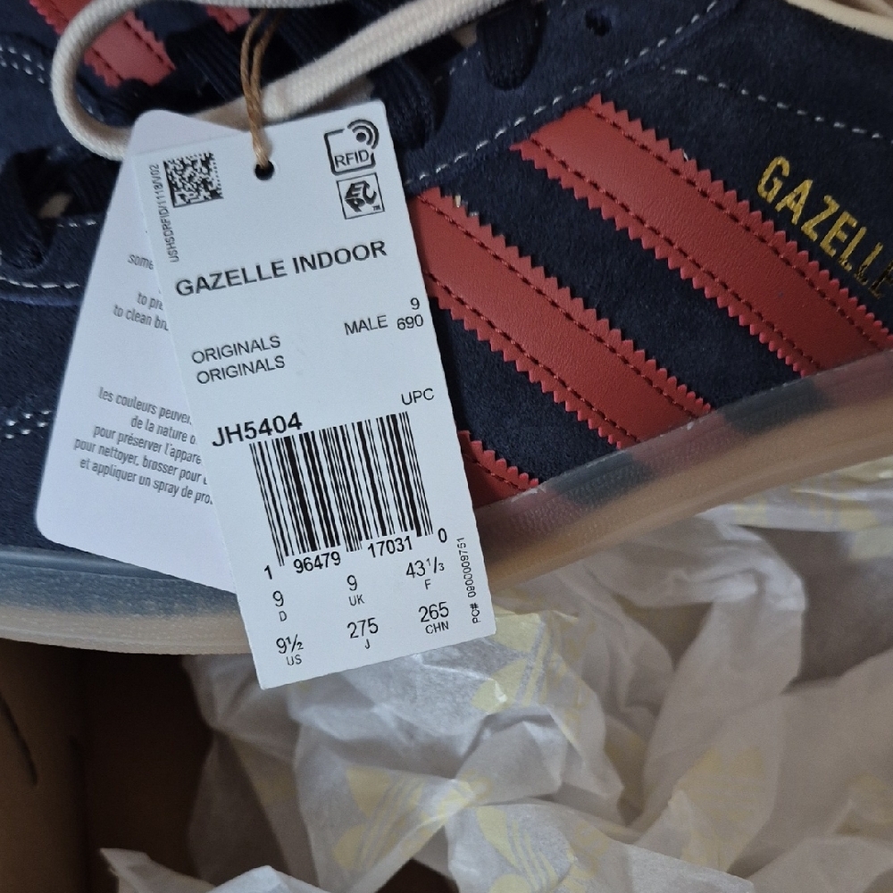 adidas Navy Suede Sneakers with Red Stripes - Picture 2 of 2